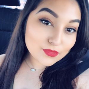 Meet your Posher, Jazmin